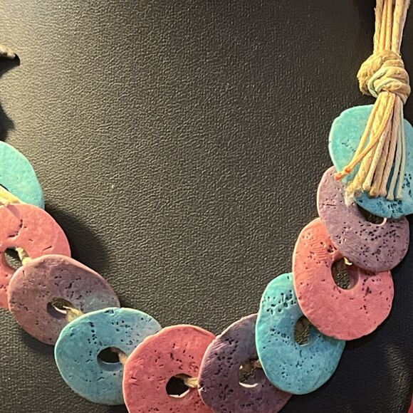 Virginia Parissi Designer Boho Colorful Disc Natural Material Cord Necklace 16” - Picture 4 of 6